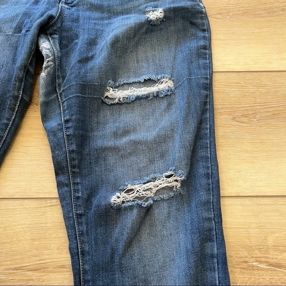 WAX jean distressed medium wash medium rise skinny jeans, size 9 - Picture 4 of 13